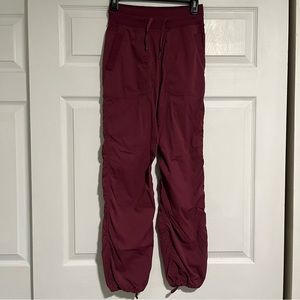 LULULEMON studio pant size 2 burgundy